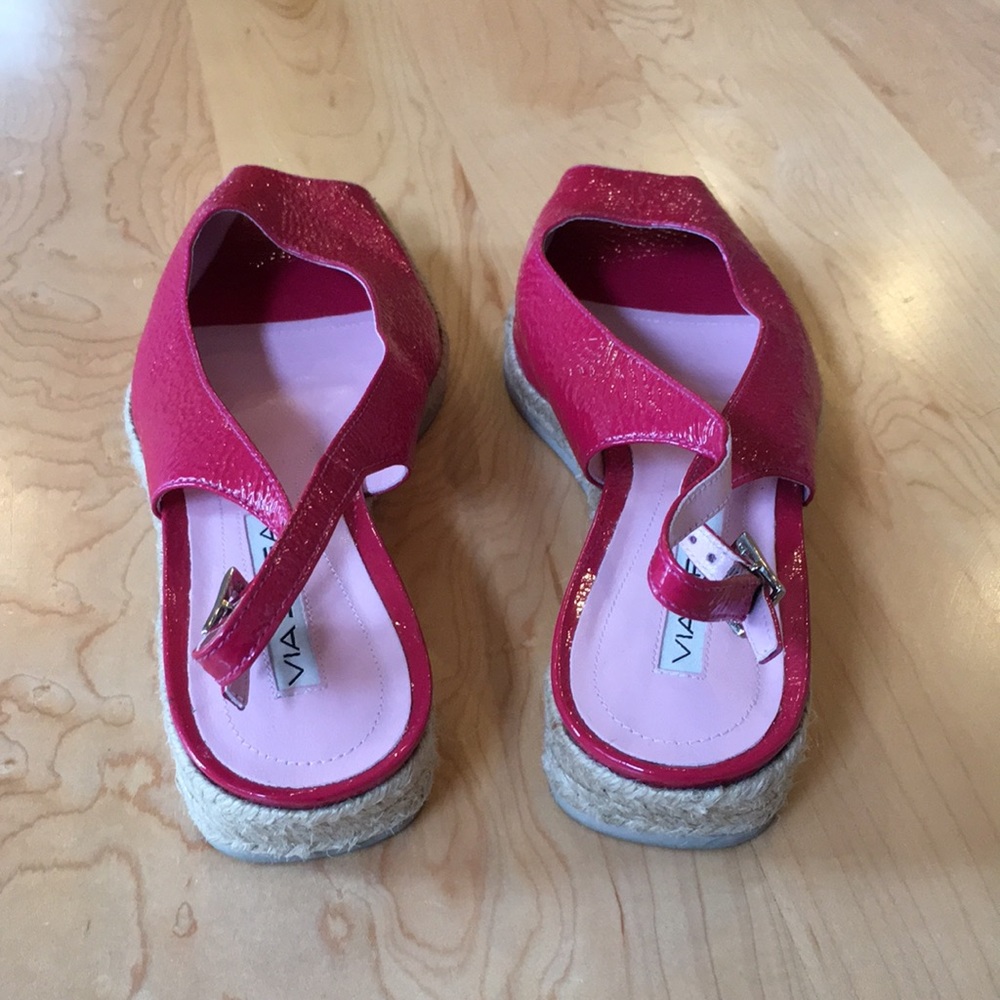 Via Spiga patent leather peep toe slingback sandals - Picture 5 of 9
